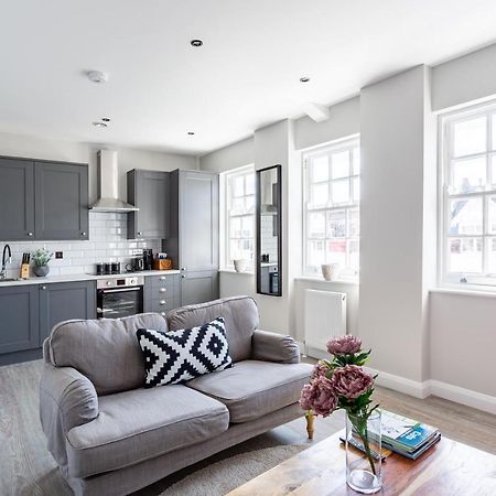 Shades Of Grey Apartment เซาเทนด์ ออน ซี ภายนอก รูปภาพ